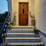 Anna - Austrian In Marchfeld Im Weinviertel Marchegg