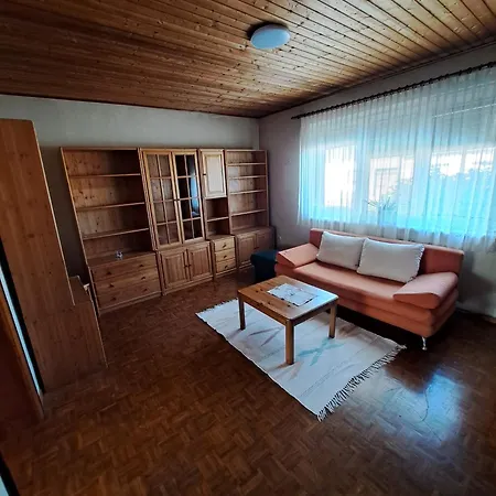 Anna - Austrian In Marchfeld Im Weinviertel Tatil Evi *