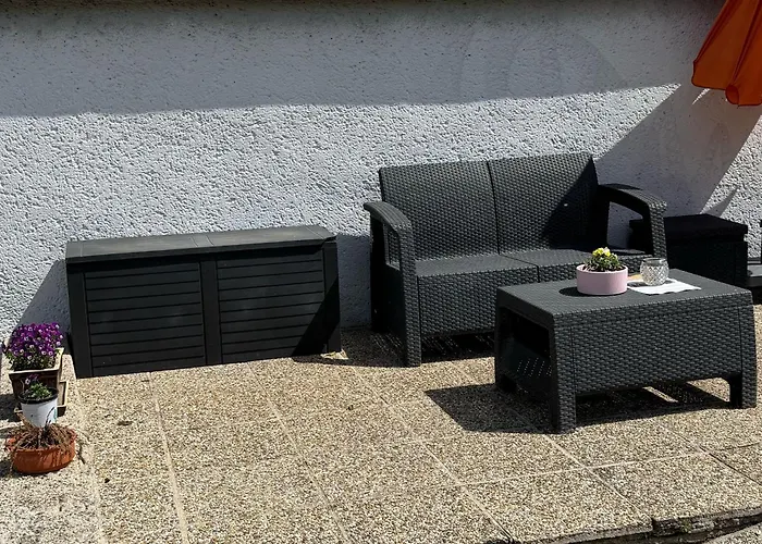 Anna - Austrian In Marchfeld Im Weinviertel