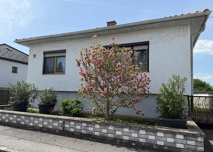 Anna - Austrian In Marchfeld Im Weinviertel