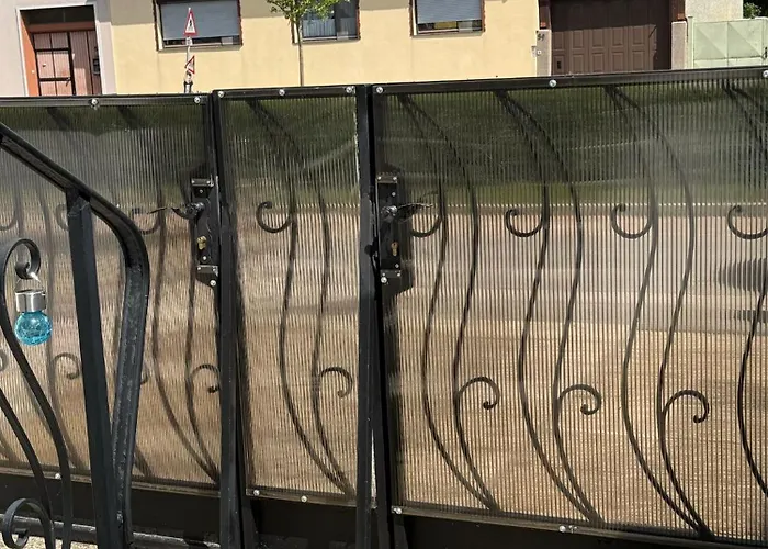 Anna - Austrian In Marchfeld Im Weinviertel Marchegg