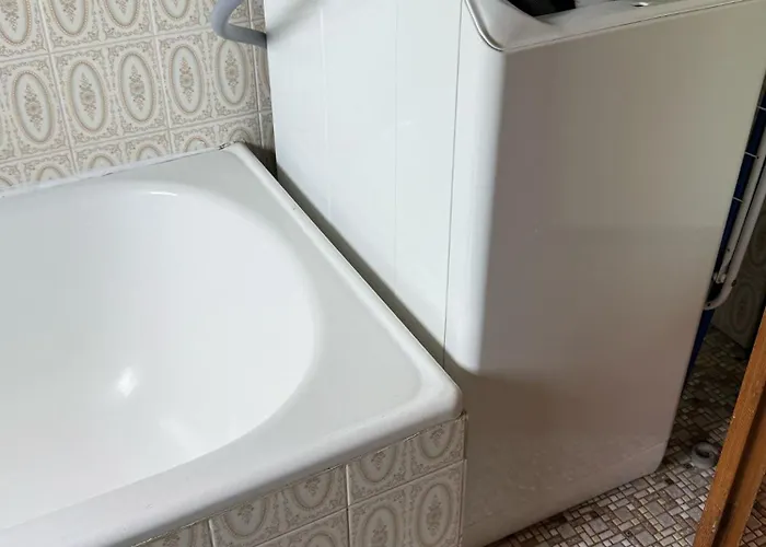 Anna - Austrian In Marchfeld Im Weinviertel *